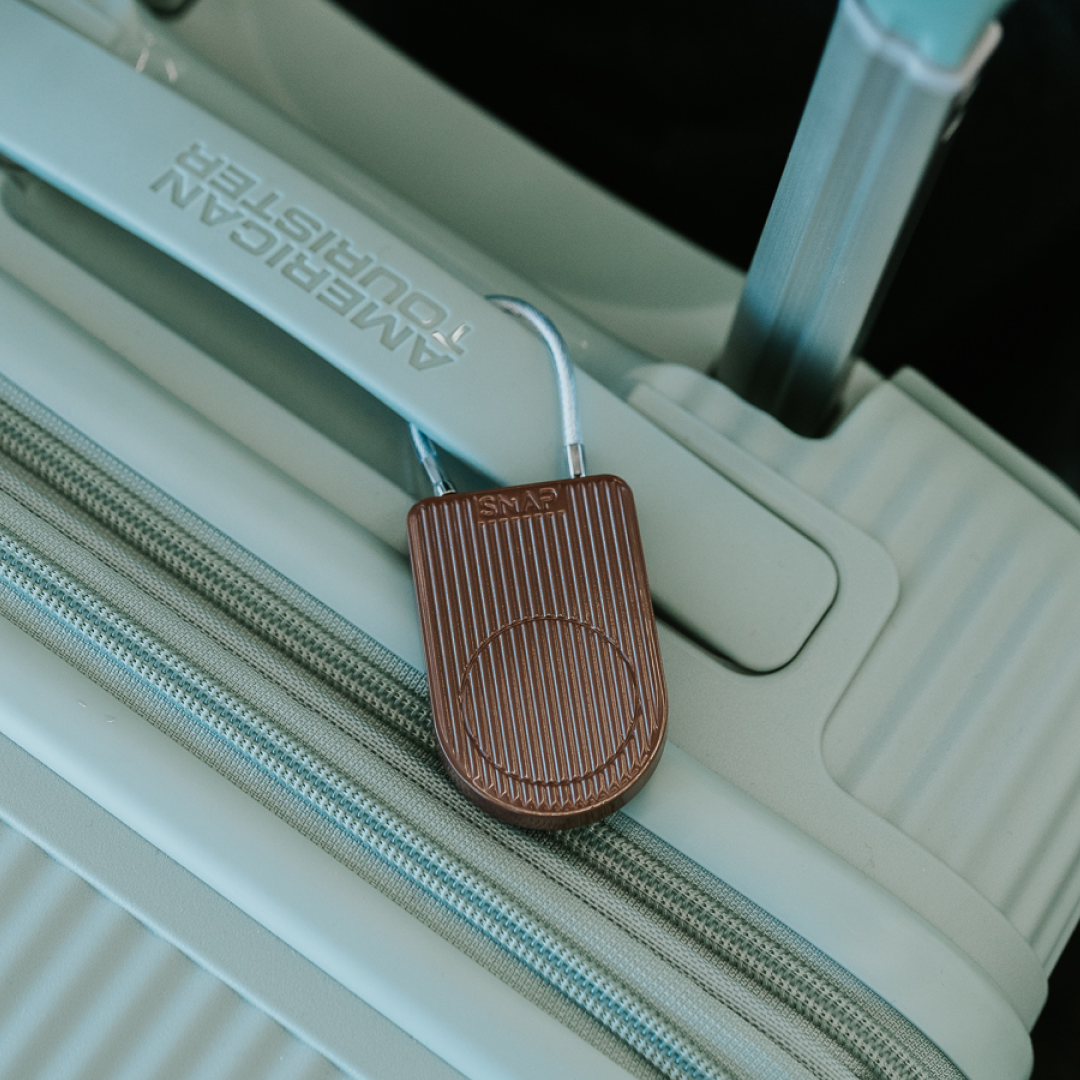 Trvlr Tag Pro - Premium Luggage Tracker